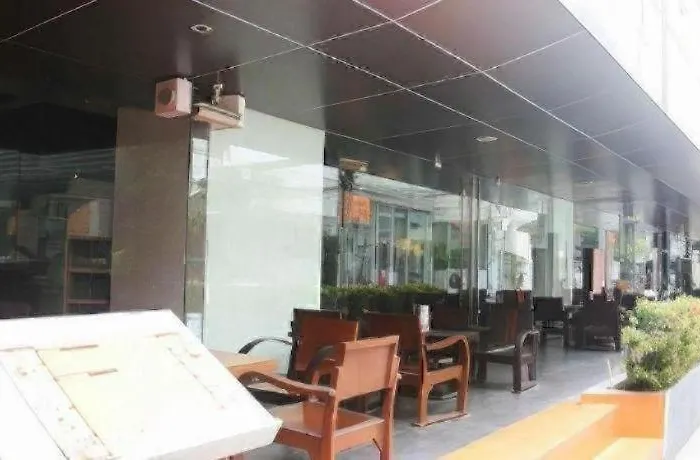 Hotel The Heritage Silom 4*