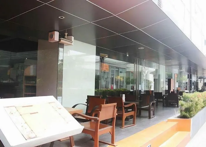 호텔 The Heritage Silom 4*